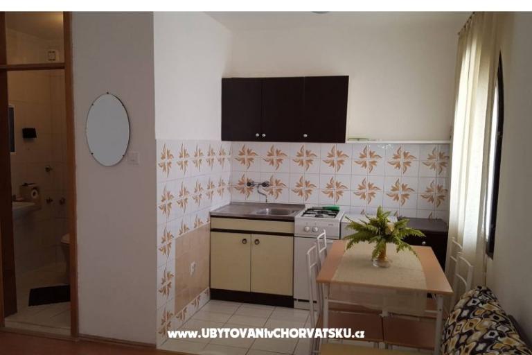 Apartmaji Komarica – foto 3