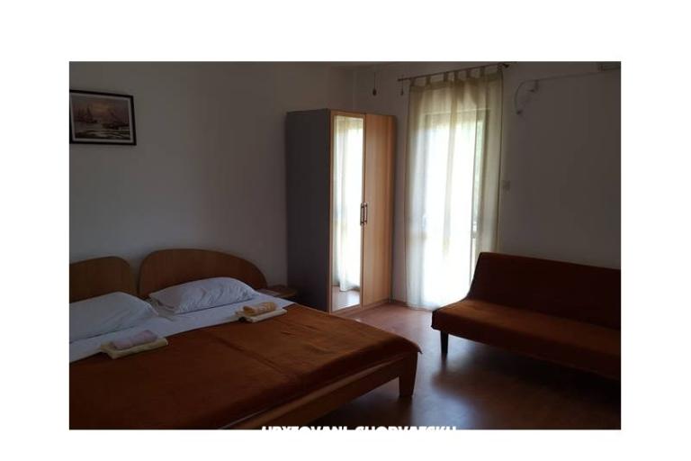Apartmaji Komarica – foto 9