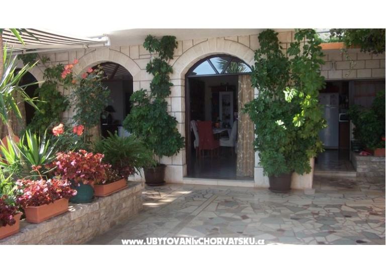 Apartmaji Nada – foto 3