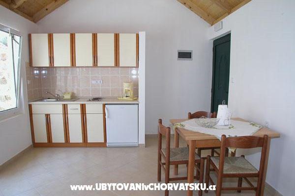 Apartmaji Villa Oleandri – foto 6
