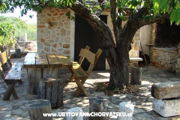 Apartmaji Villa Oleandri – foto 8