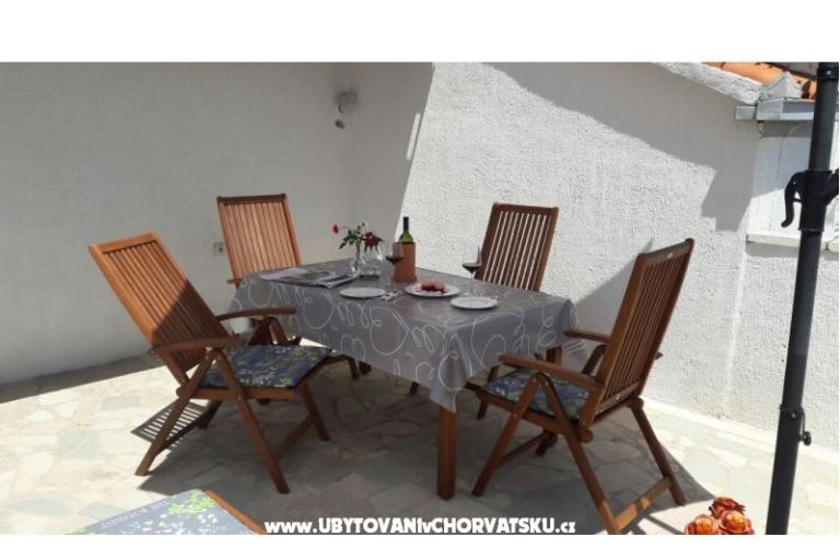 Apartmaji Vini i Ivana – foto 14