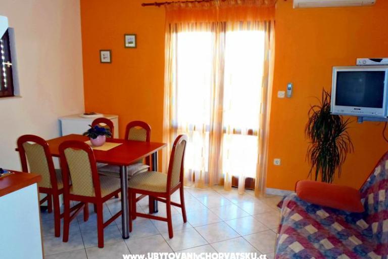 Apartmaji  IDA – foto 6