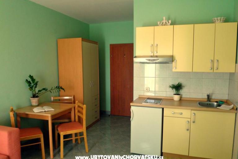 Apartmaji  IDA – foto 8