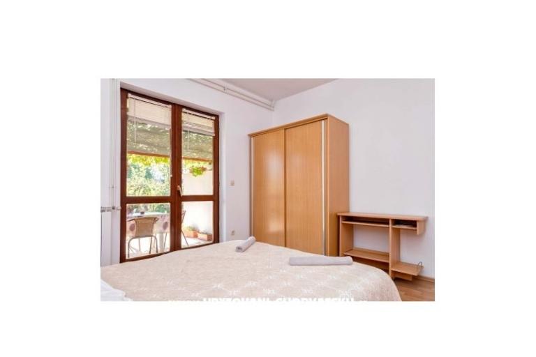 Apartmaji "Mila" – foto 10