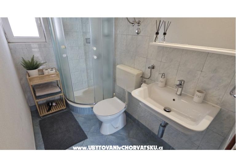 Apartmaji Mladen – foto 11