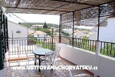 Apartmaji TUDOR HOUSE – foto 6