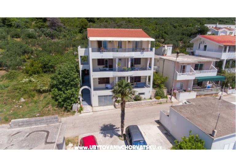 Apartmaji  Zdravko  – foto 2