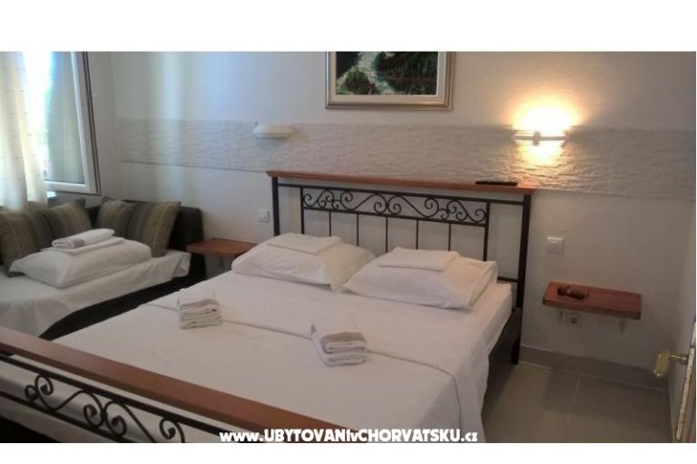 Apartmaji BY THE BEACH-Meri – foto 14