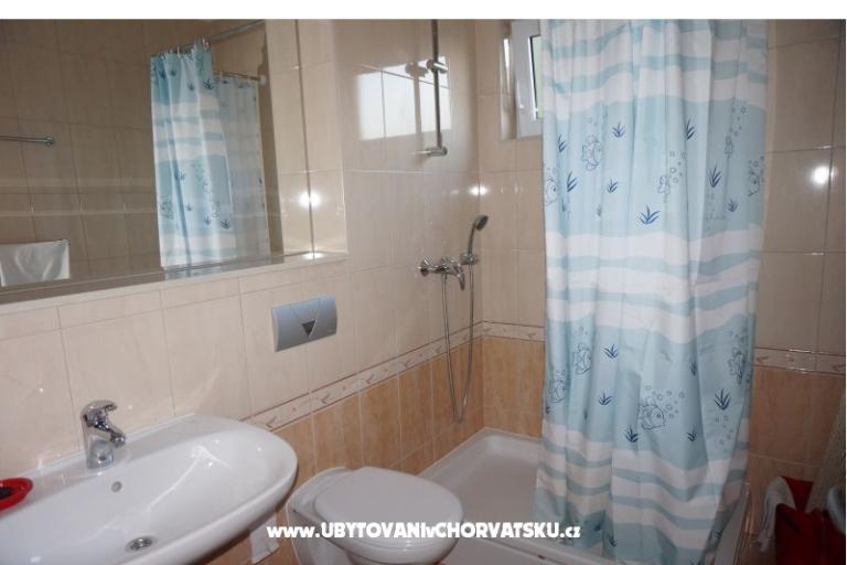 Apartmaji Vedrana – foto 17