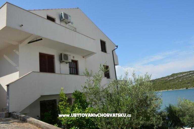 Adria Maja – foto 3