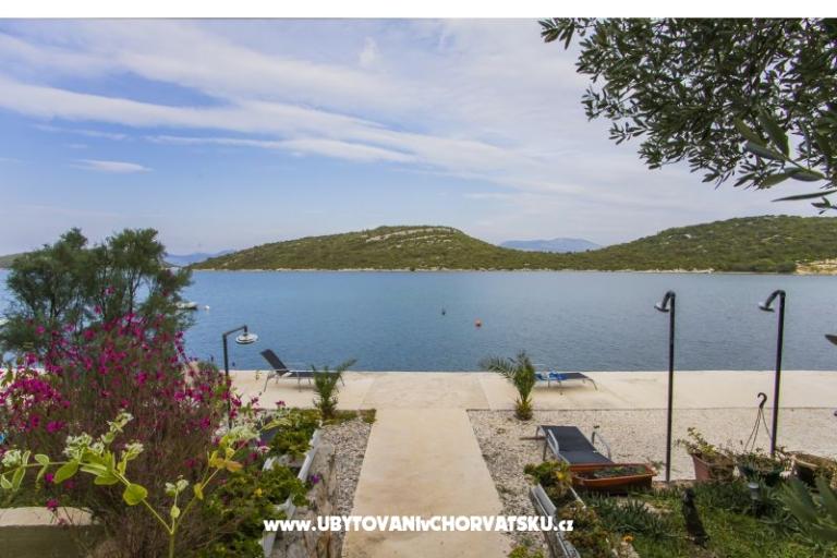 Adria Maja Apartmaji Peljesac – foto 3