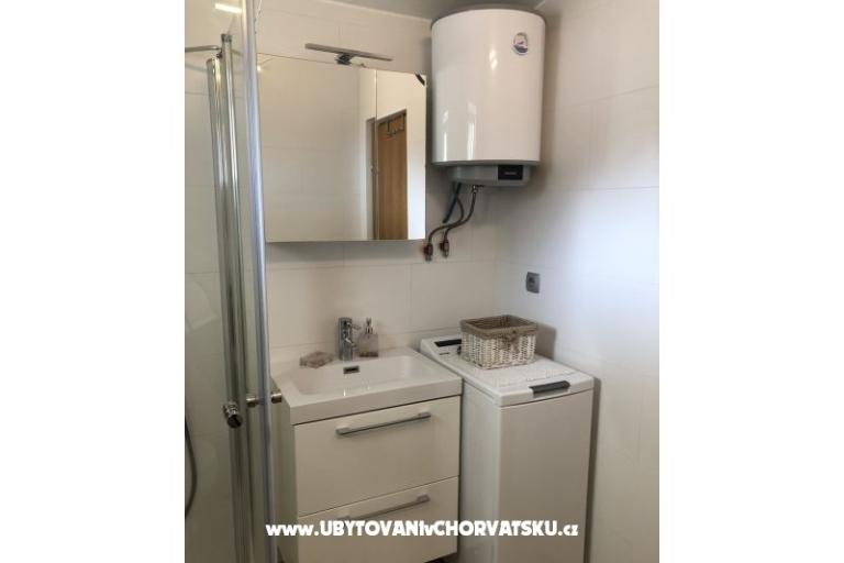 Apartmaji Bonny – foto 12