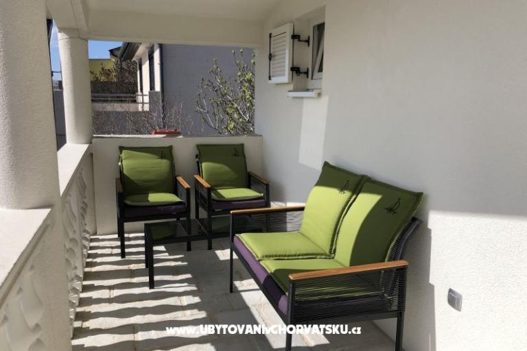 Apartmaji Bonny – foto 13