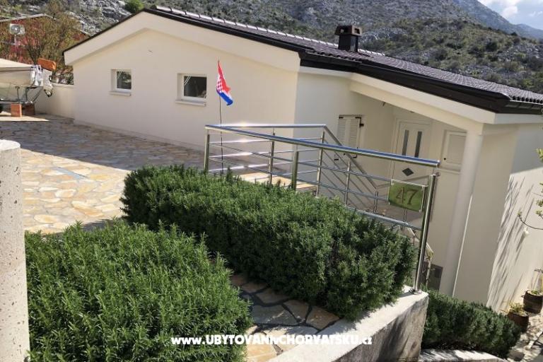 Apartmaji Bonny – foto 4