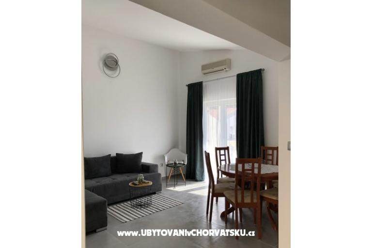 Apartmaji Bonny – foto 7