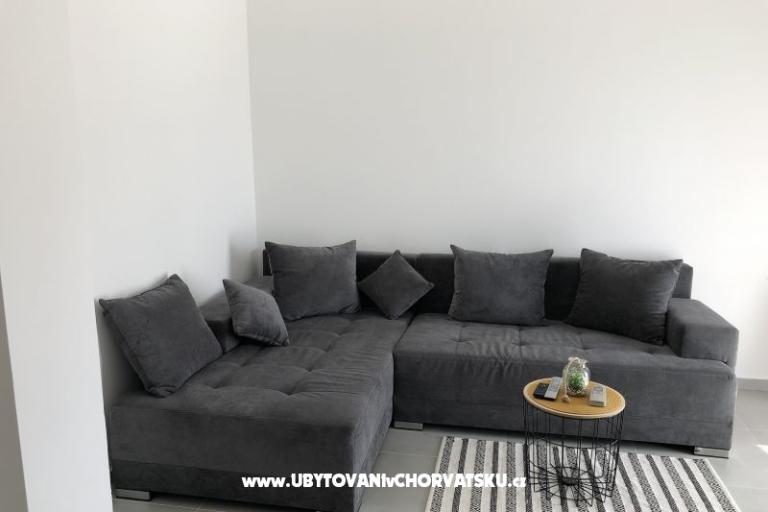 Apartmaji Bonny – foto 9