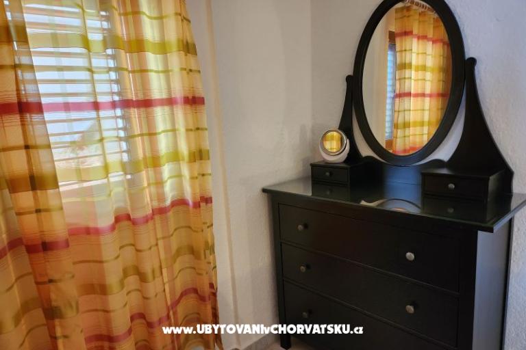 Apartma Karlobag – foto 13