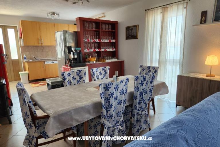 Apartma Karlobag – foto 27