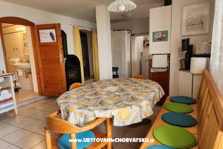 Apartma Karlobag – foto 4