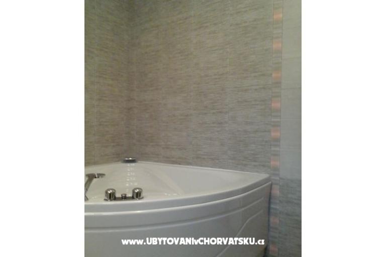 Apartmaji Paola – foto 9