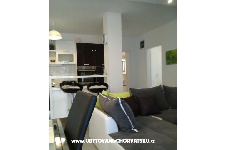 Apartmaji Paola – foto 4