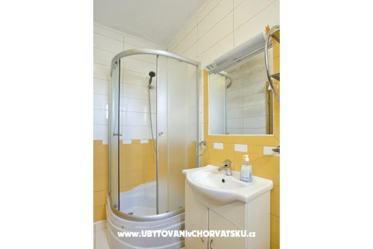 Apartmaji Leona – foto 4