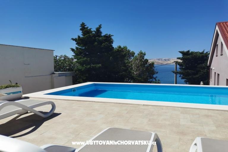 Apartmaji Anita with Pool – foto 2