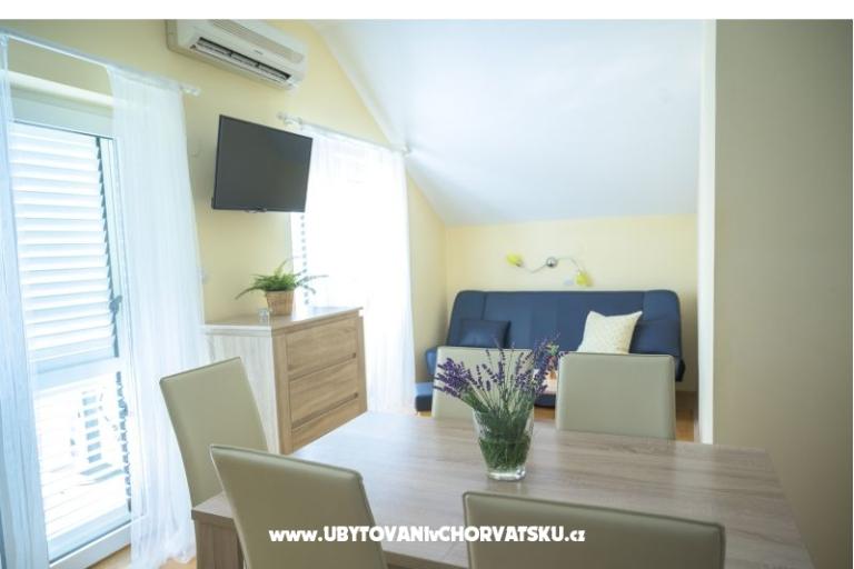 Beachfront Apartmaji Carlo – foto 15
