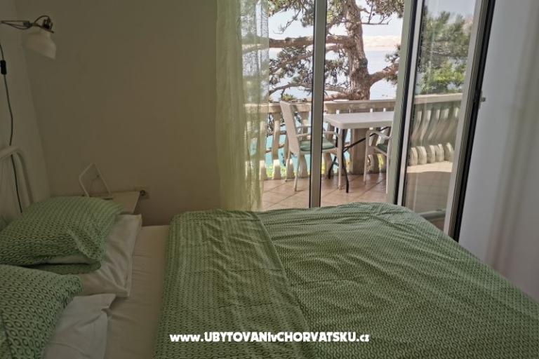 Beachfront Apartmaji Carlo – foto 9