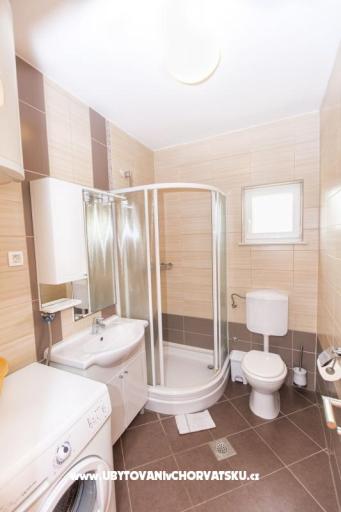 Apartmaji Dina – foto 7