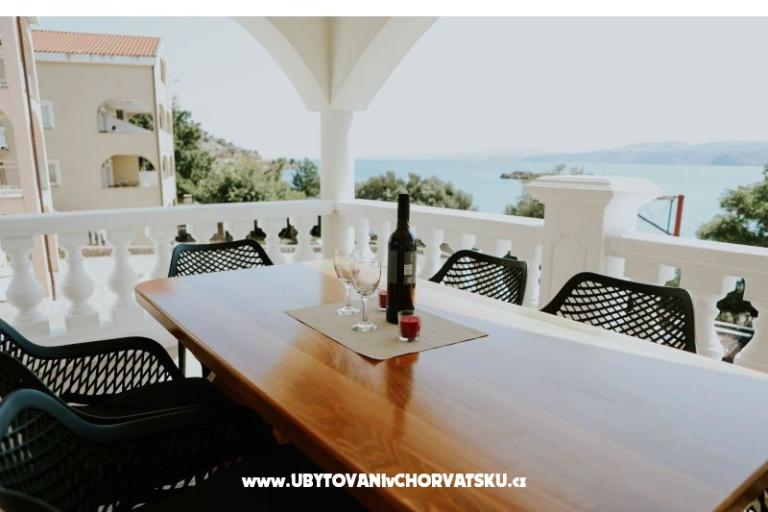 Beachfront Apartmaji Amaris – foto 18