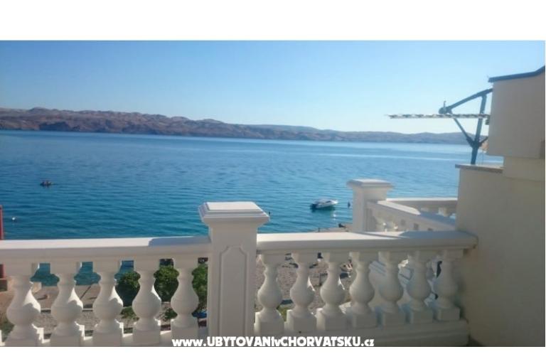 Beachfront Apartmaji Amaris – foto 9