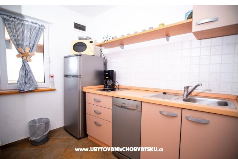 Hiša Amalia with Seaview – foto 13