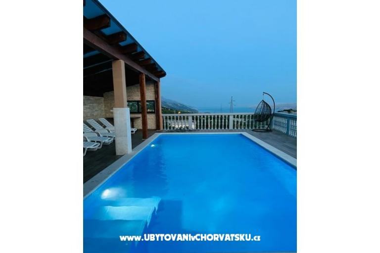Villa Robert 2 z bazenom Cesarica – foto 13