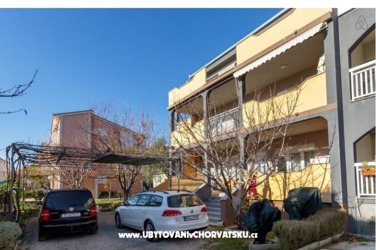 Apartma Kasteleti – foto 12