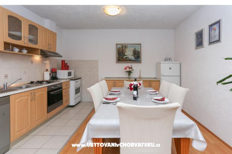 Apartma Kasteleti – foto 25