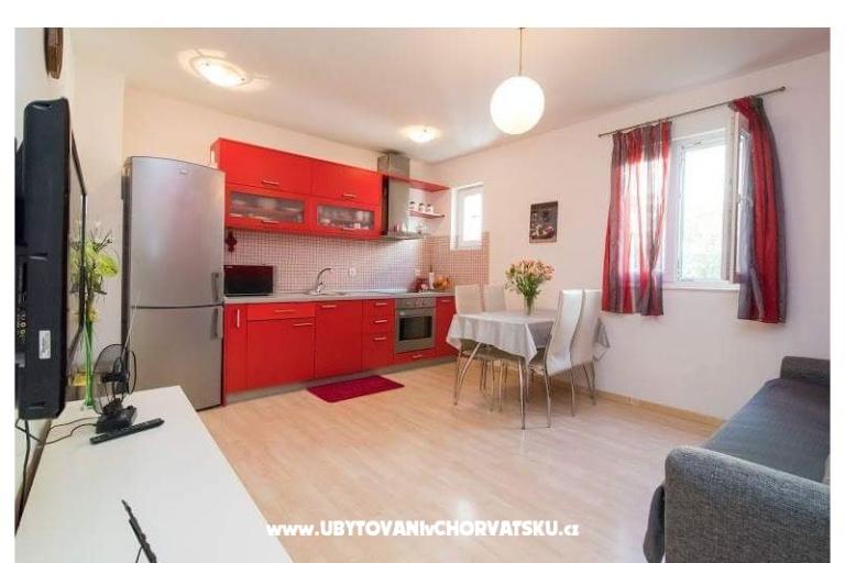 Apartmaji Ana – foto 11