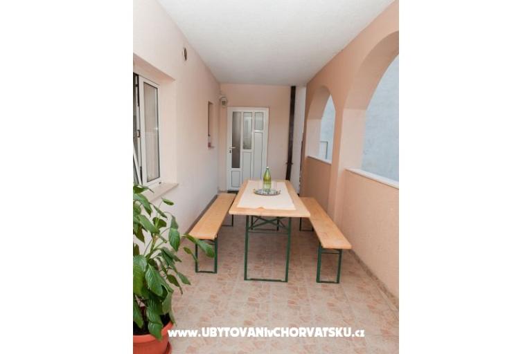 Apartmaji Brnas – foto 2