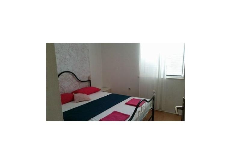 Apartmaji Gulin – foto 10