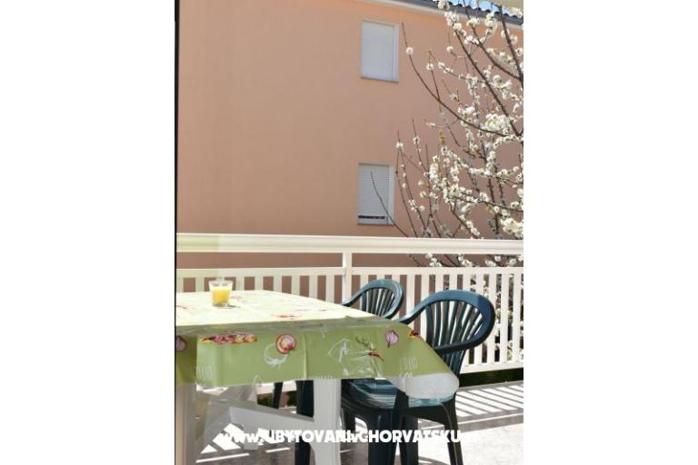 Apartmaji Jelena – foto 16