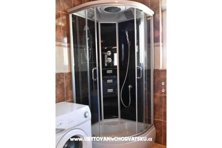 Apartmaji Jelena – foto 18