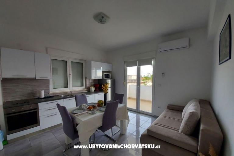 Apartmaji Karadza – foto 5