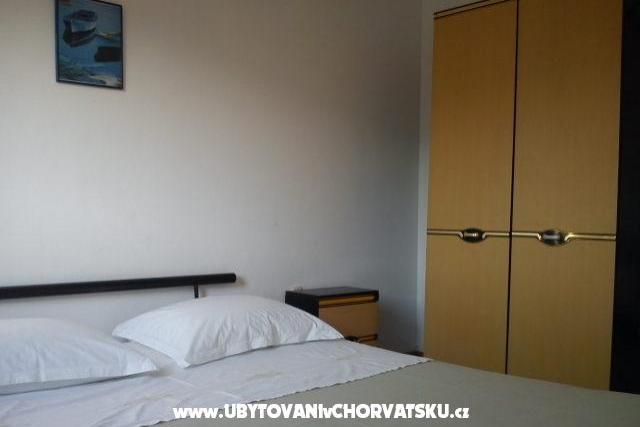 Apartmaji Mihaela – foto 12