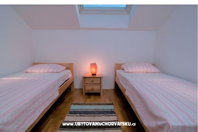 Apartmaji Joseph – foto 12