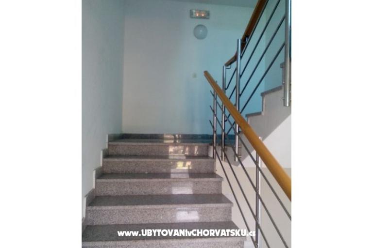 Apartmaji Kastel Stari – foto 12