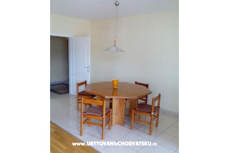 Apartmaji Kastel Stari – foto 16