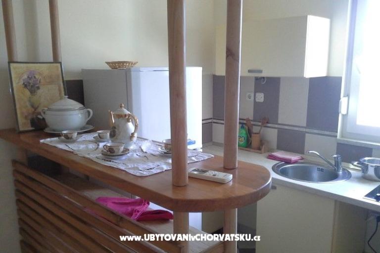 Apartmaji Kastel Stari – foto 5