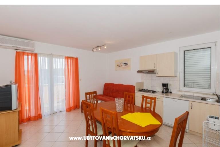 Apartmaji Hiša Valentin – foto 16
