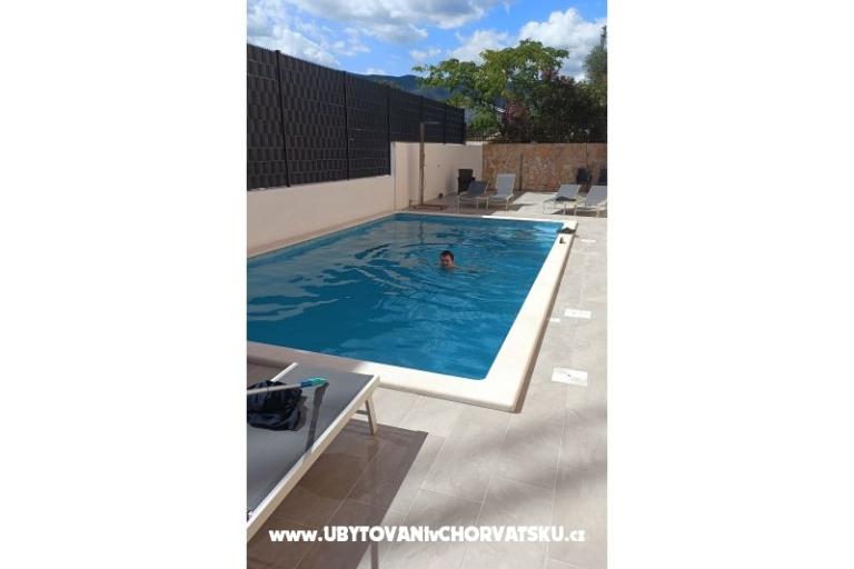 Apartmaji Hiša Valentin – foto 4